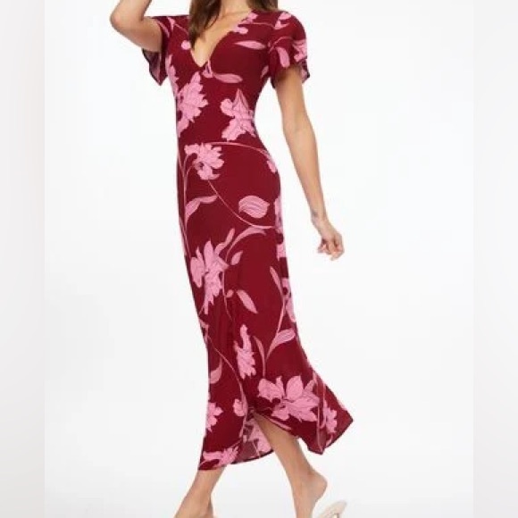 Dynamite Dresses & Skirts - Medium length Dynamite dress